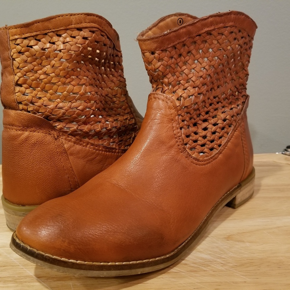 Seychelles boots